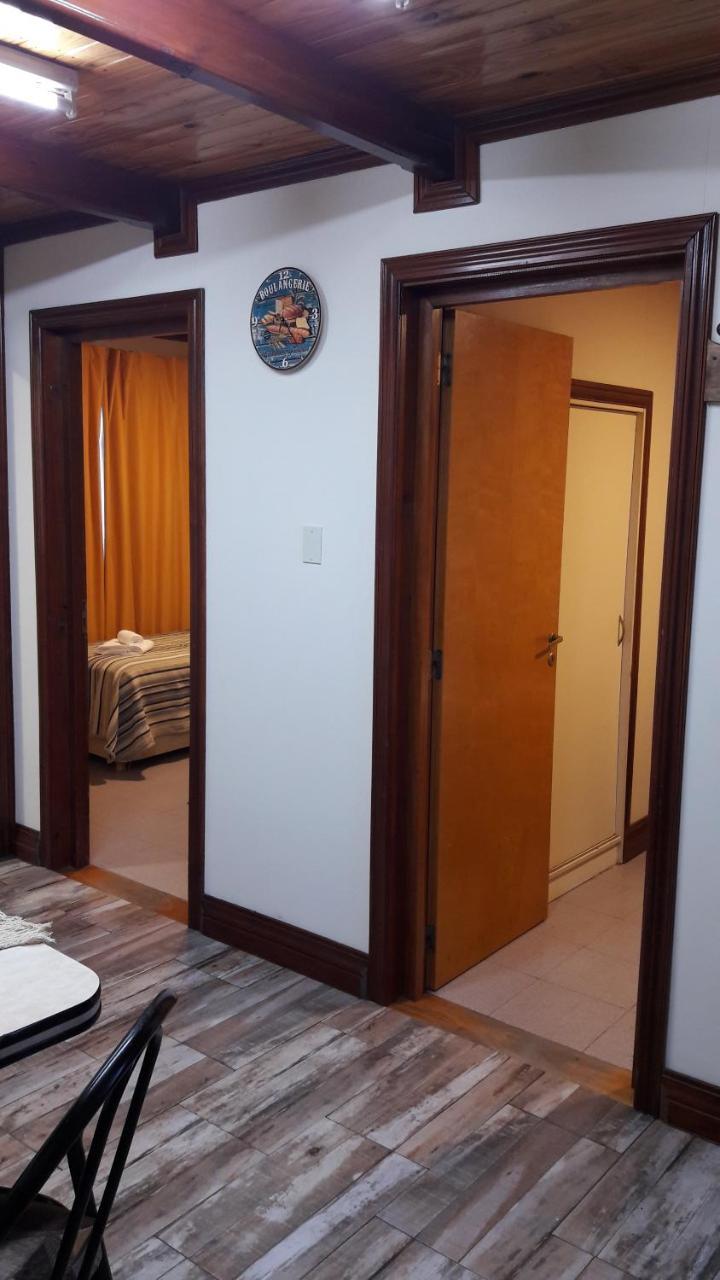 Cabanas Oyikil El Calafate Exterior photo